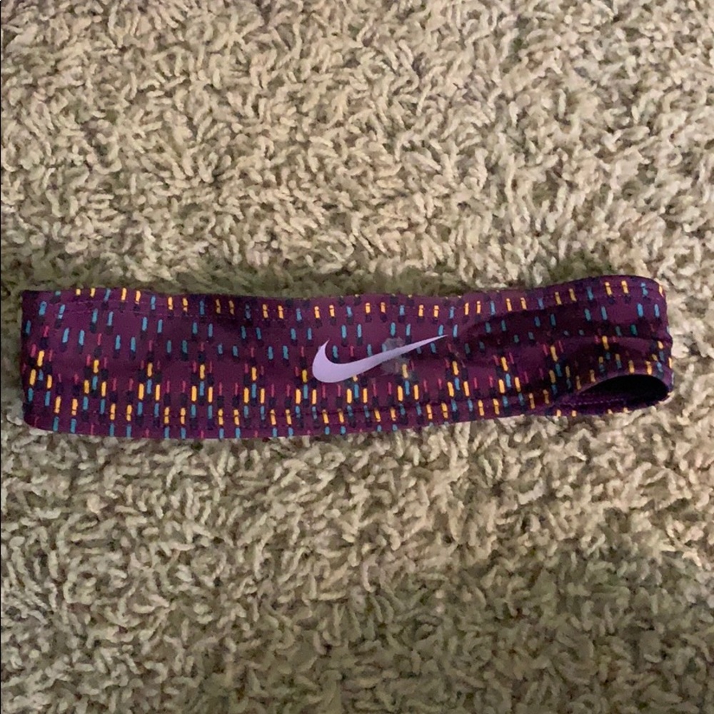 NIKE HEADBAND